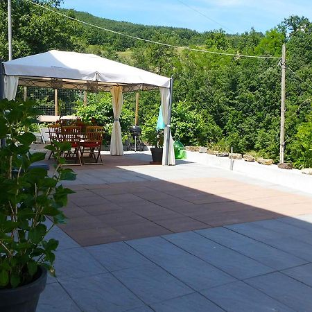 보르고 발 디 타로 Casa Valtaro 아파트 외부 사진